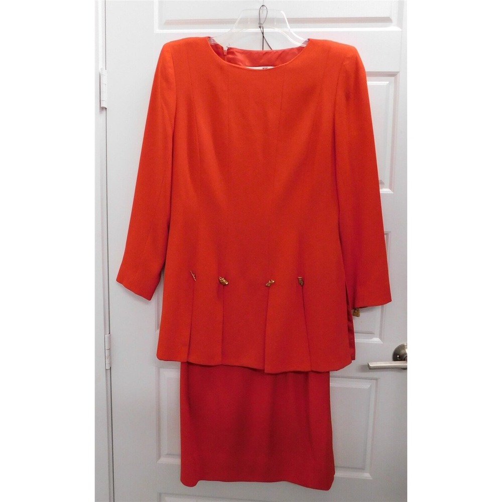 Pierre Balmain Paris Vintage Red Gold Charm Jacket Skirt Suit sz 6